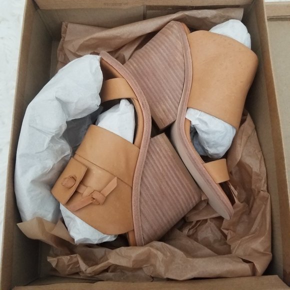 NEW Wal & Pai Cole Wedge Nude Calf Leather Chunky Stacked Heel Minimalist 37 - Picture 10 of 11